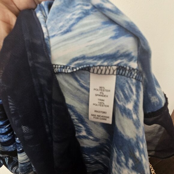 Cato Blue Tunic Top Embellished Neckline and Handkerchief Hem Size 26W-28W - Picture 7 of 8